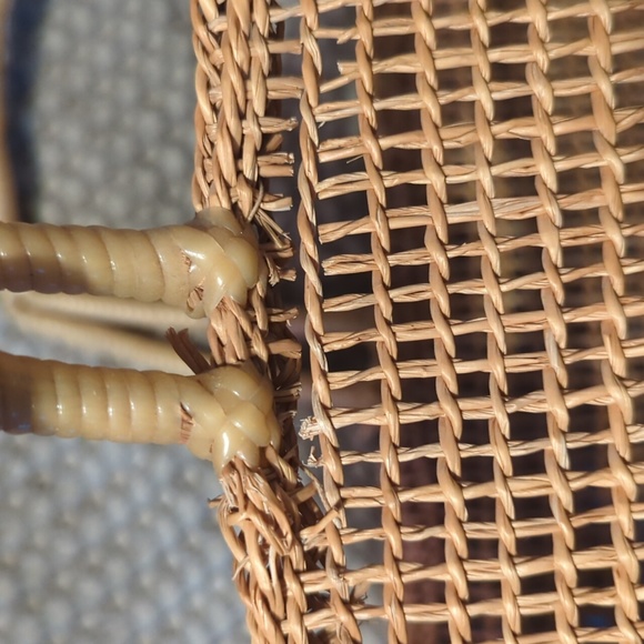 Vintage woven straw bag (please read description) - Picture 5 of 10